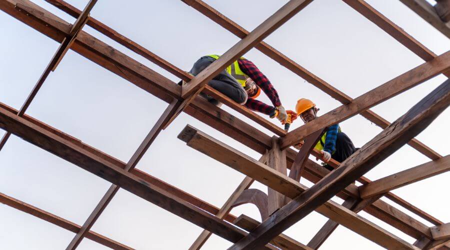 Expert Emergency Roof Repairs services in Winfield, MO